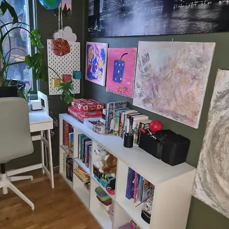 Appartement Modern Semi-detached House With Free Parking