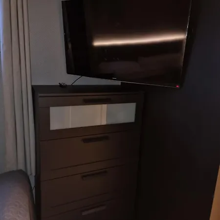 Modern Semi-detached House With Free Parking Appartement Lillehammer