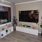 Апартаменты Modern Semi-detached House With Free Parking Лиллехамер