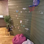 Апартаменты Modern Semi-detached House With Free Parking *