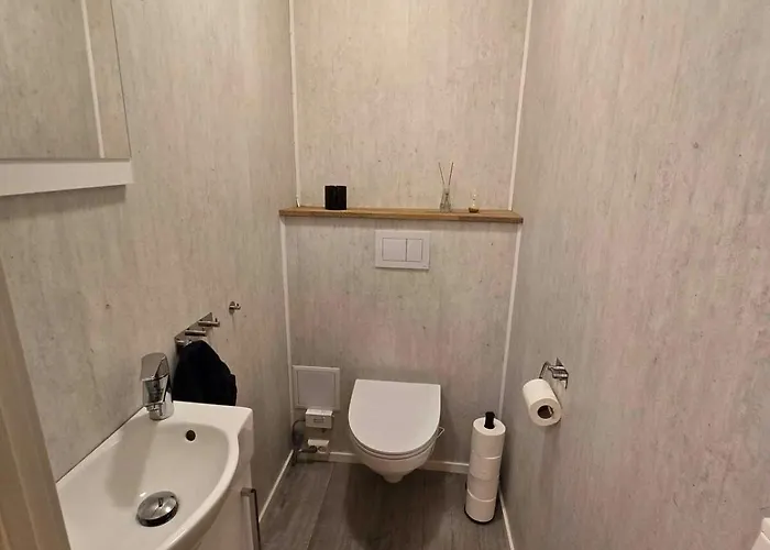 Lejlighed Modern Semi-detached House With Free Parking Lillehammer